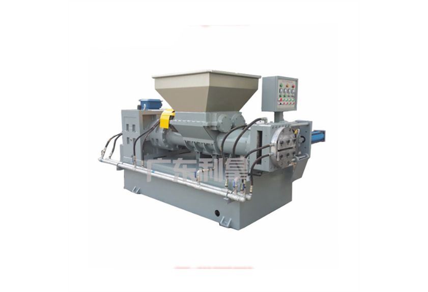 廣東利拿實業：引領橡膠出片擠出機、電線電纜壓出機與硅橡膠過濾擠出機的創新之路-2